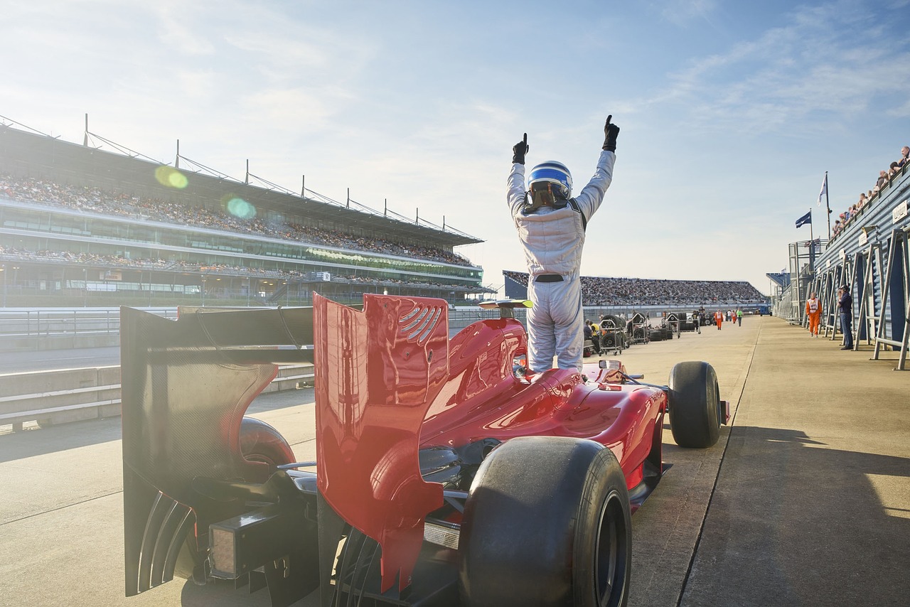 descubre el emocionante mundo de los coches de f1, donde la velocidad y la innovación se fusionan para crear máquinas impresionantes. aprende sobre la tecnología detrás de estos vehículos y sigue las últimas noticias y eventos de la fórmula 1.