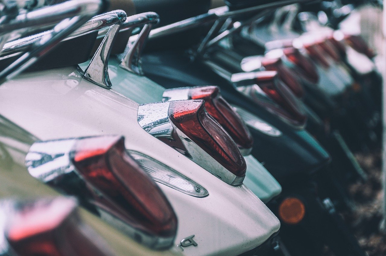 descubre la emoción de la conducción en motocicleta. encuentra consejos, trucos y las mejores motocicletas del mercado para todos los amantes de las dos ruedas. únete a la aventura sobre dos ruedas.