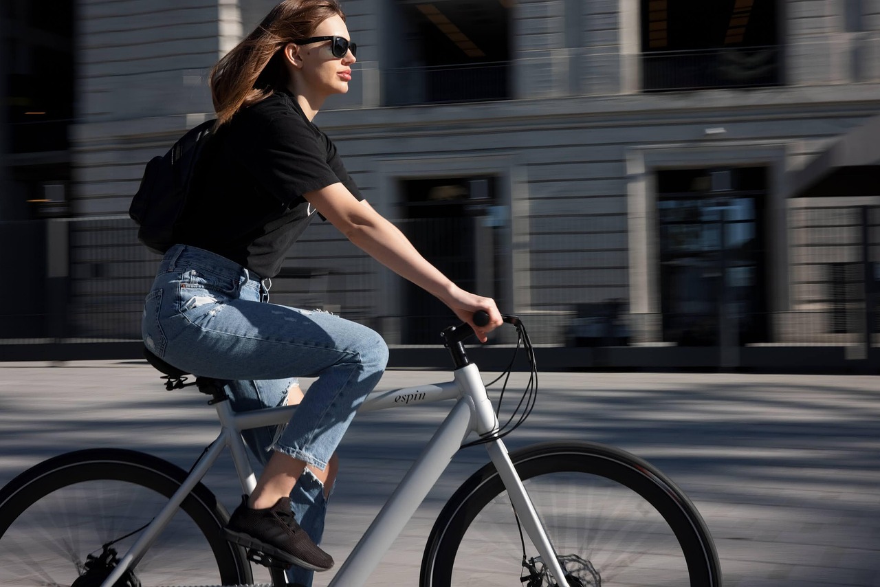descubre el futuro de la movilidad sostenible con vehículos eléctricos. aprende sobre sus ventajas, tecnología avanzada y cómo están transformando el transporte en españa y en todo el mundo.