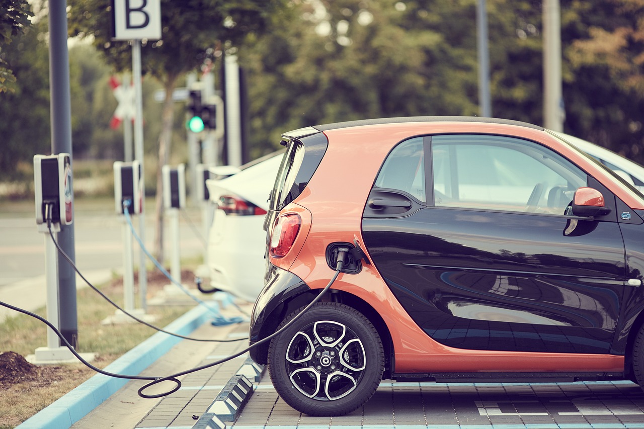 descubre el innovador coche eléctrico alemán que combina tecnología avanzada, eficiencia energética y un diseño elegante. ideal para quienes buscan sostenibilidad y rendimiento en sus viajes.