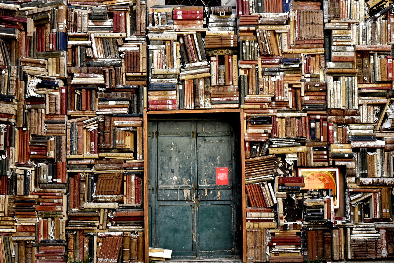 descubre el intrigante mundo del misterio, donde cada enigma te llevará a un viaje fascinante lleno de sorpresas y sorpresas. sumérgete en historias cautivadoras que desafían la lógica y despiertan tu curiosidad.