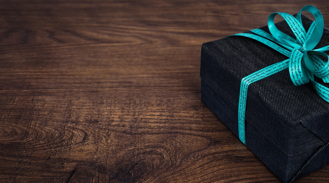 descubre el mundo de los regalos de lujo, donde la elegancia se encuentra con la exclusividad. encuentra el obsequio perfecto para esa persona especial y haz que cada momento sea inolvidable.