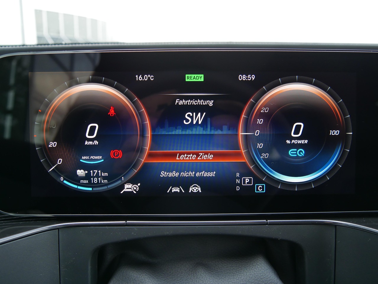 descubre todo sobre los autos eléctricos: ventajas, funcionamiento, modelos populares y consejos para elegir el vehículo eléctrico ideal para ti. ahorra energía y cuida el medio ambiente.